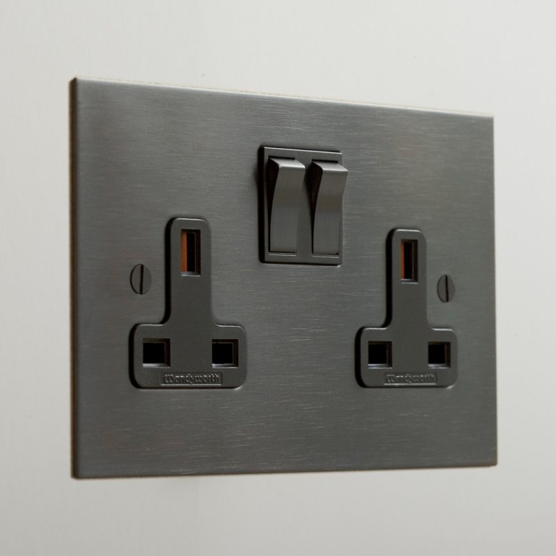 Antique-bronze-double-13amp-socket-2-e1588166482879-800x800